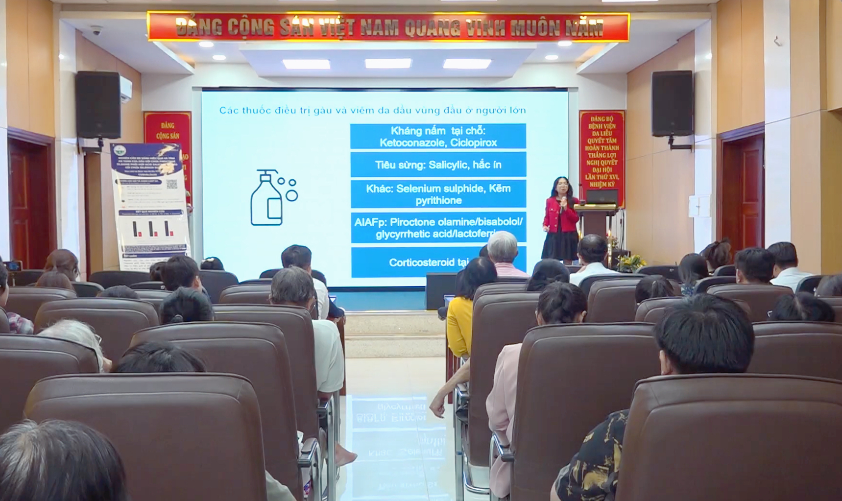 ThS.BSNT Đặng Thị Hồng Phượng chia sẻ tại hội thảo.